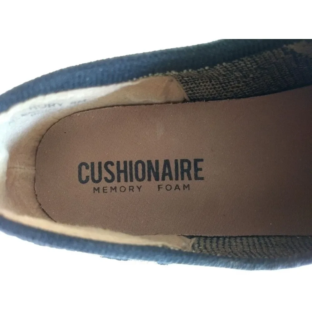 Cushionaire Leopard Print Slip On‎ Knit Sneakers Rory Women's 8M Heel Tab